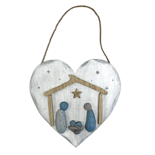 WOODEN NATIVITY LOVE HEART PLAQUE